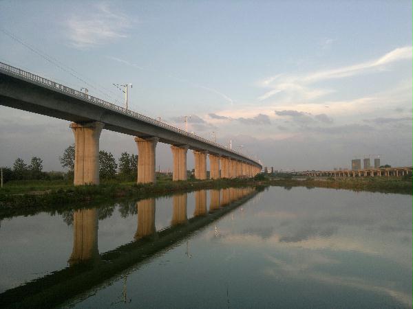 成渝鐵路采用松夏<a href='http://www.dtjkbx.cn/' target='_blank'><u>空氣彈簧</u></a>
